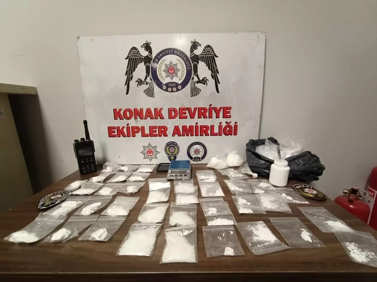 İzmir'de Uyuşturucu Operasyonu: 2 Şüpheli Tutuklandı