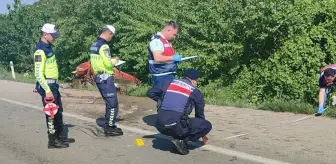 Ödemiş'te Minibüs ile Traktör Çarpıştı: 1 Ölü, 3 Yaralı