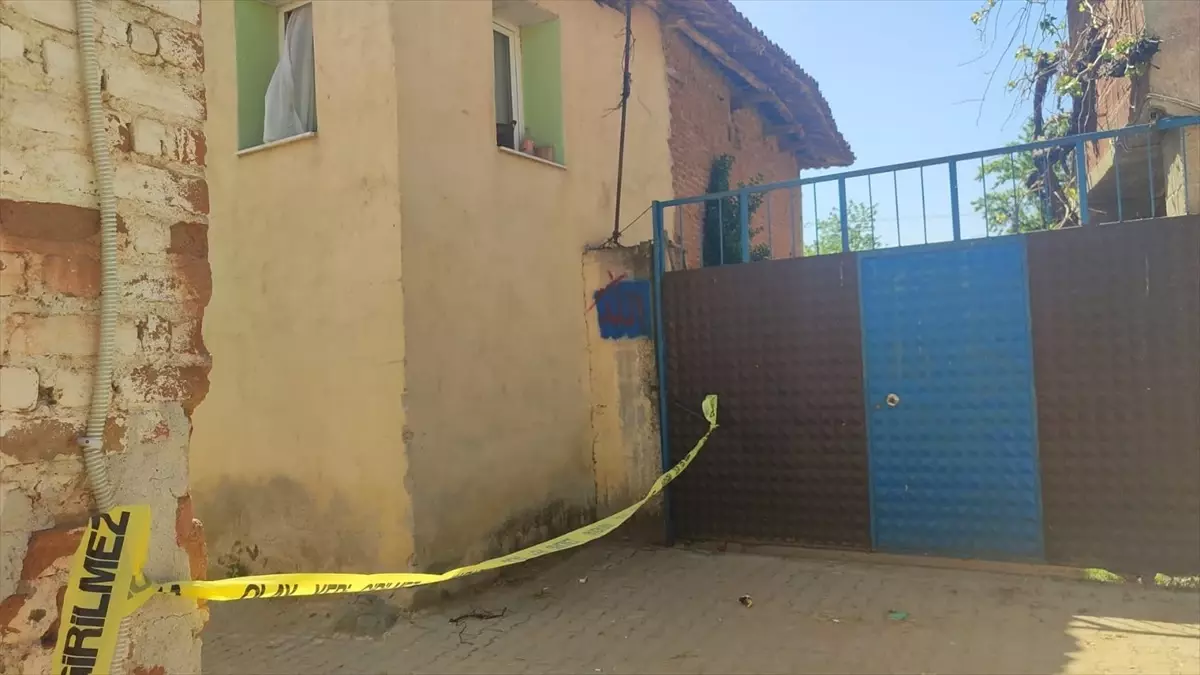 Arazi Anlaşmazlığı Kanlı Bitti: Baba Oğlunu Vurdu