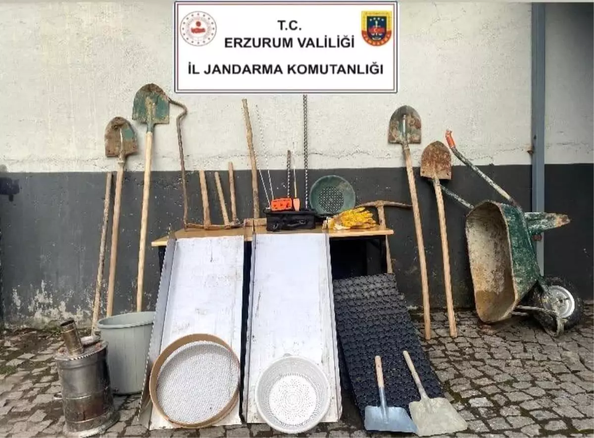 Erzurum'da Kaçak Kazı Yapan 4 Şahıs Yakalandı