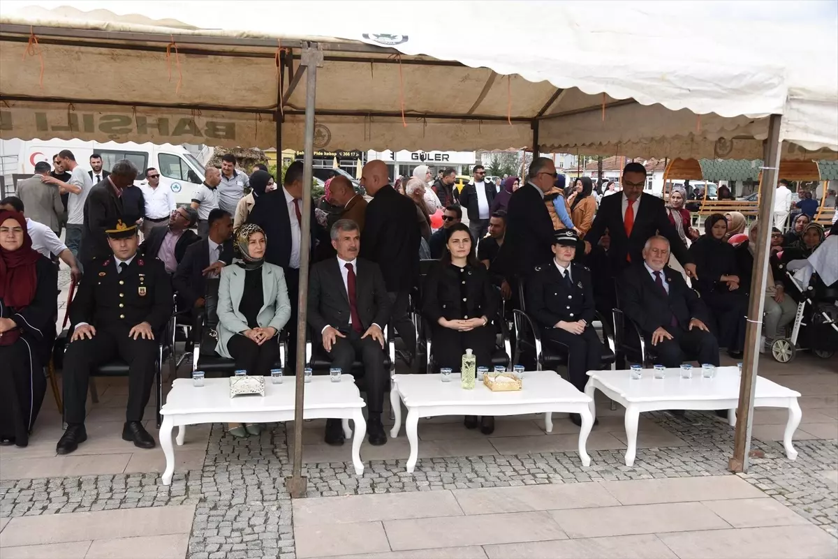 Bahşılı'da 23 Nisan Ulusal Egemenlik ve Çocuk Bayramı kutlandı