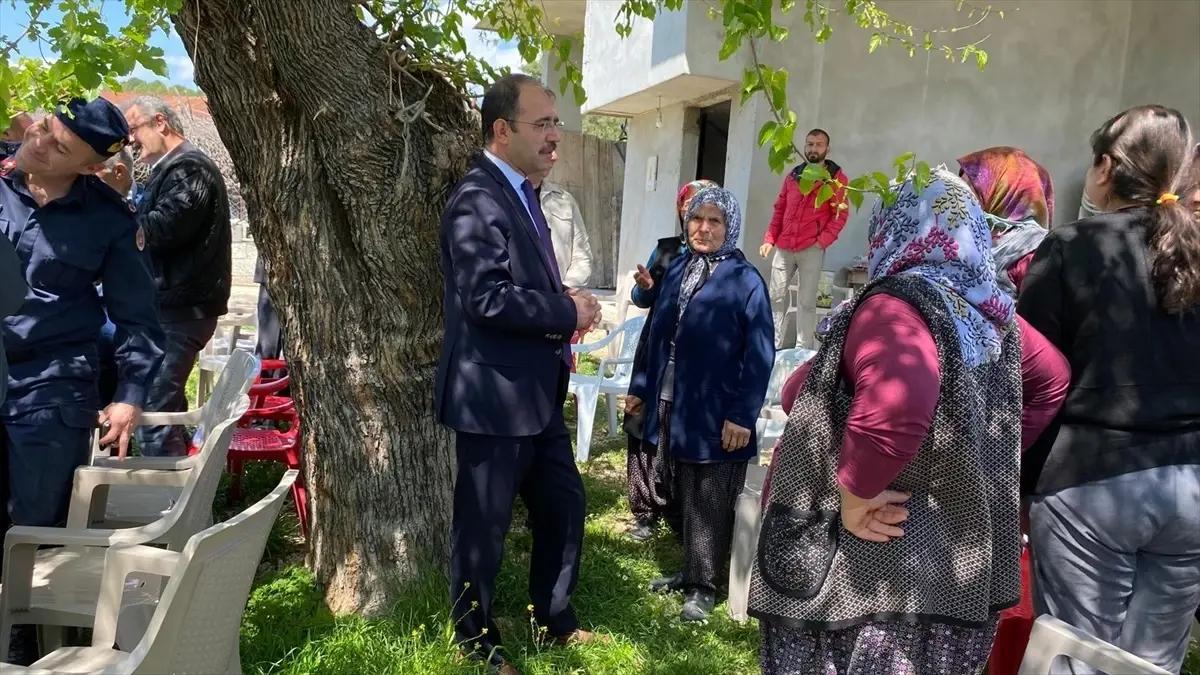 Kadirli Kaymakamı Dolu, Köy Ziyaretleriyle Vatandaşlarla Buluştu