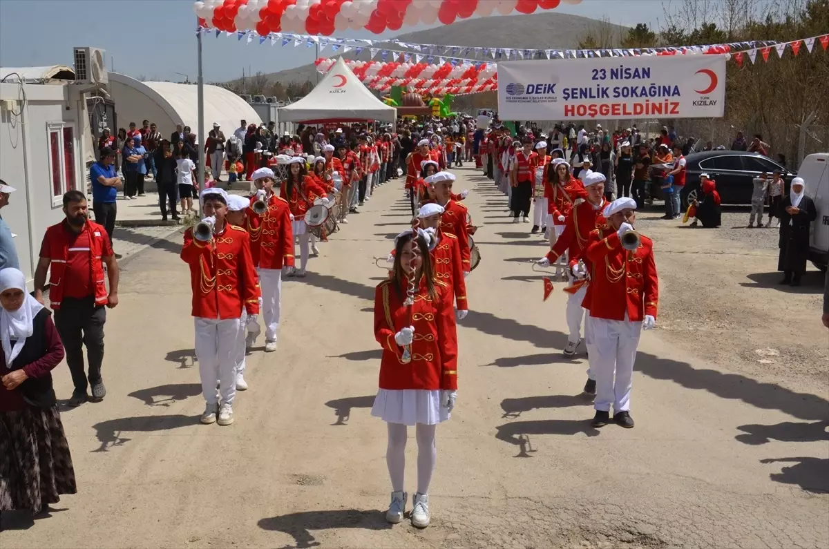Kahramanmaraş'ta 23 Nisan Ulusal Egemenlik ve Çocuk Bayramı Coşkuyla Kutlandı