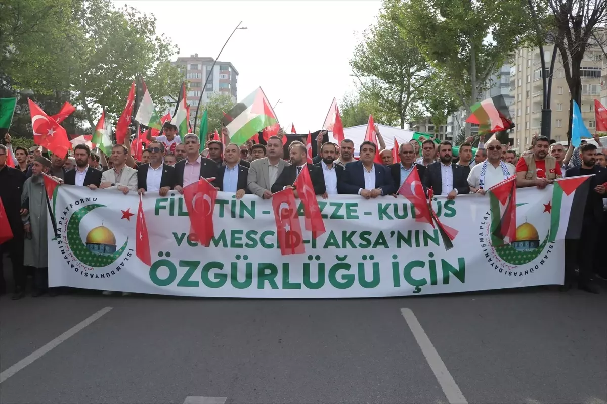 Kahramanmaraş'ta Filistin'e Destek Yürüyüşü Düzenlendi
