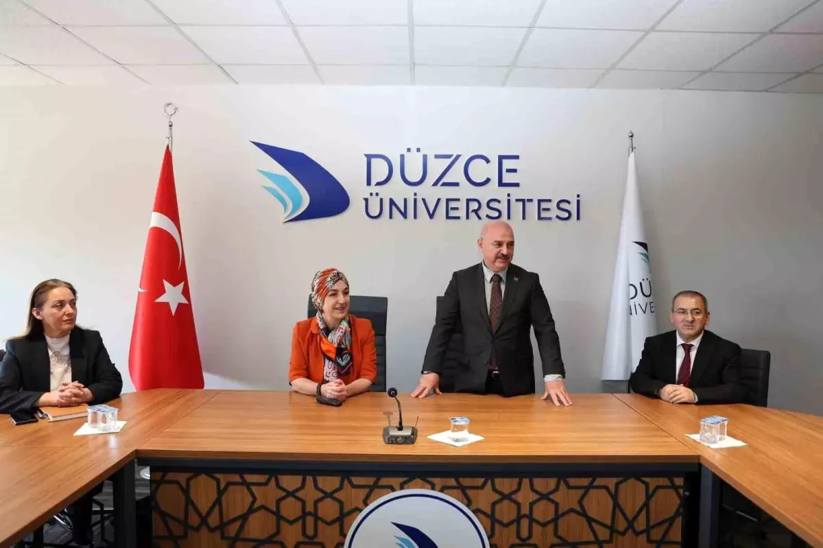 Düzce Üniversitesi'nde Kalite Komisyonu Toplantısı Yapıldı