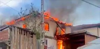 Eskipazar'da 2 Katlı Evde Yangın: Hasar Büyüdü