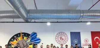 Karaman Yeşilay Gönüllüleri Dart Turnuvasında Bir Araya Geldi