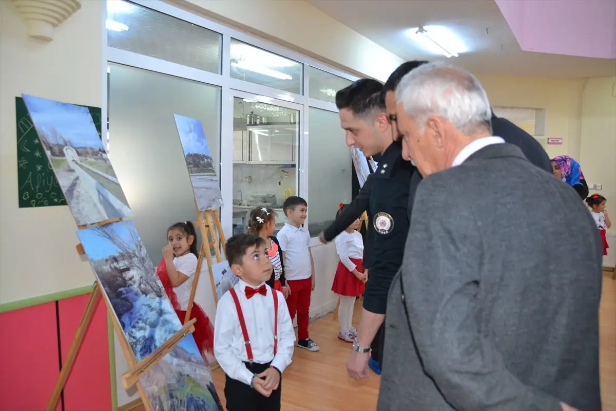 Kargı'da Öğrencilerin Gözünden Fotoğraf Sergisi Açıldı