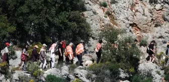 Likya Su Yolu Yürüyüşü ve Yörük Göçü Etkinliği Kaş'ta Gerçekleştirildi