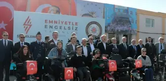 Kayseri'de hayırsever iş insanı tarafından 130 akülü araç dağıtıldı