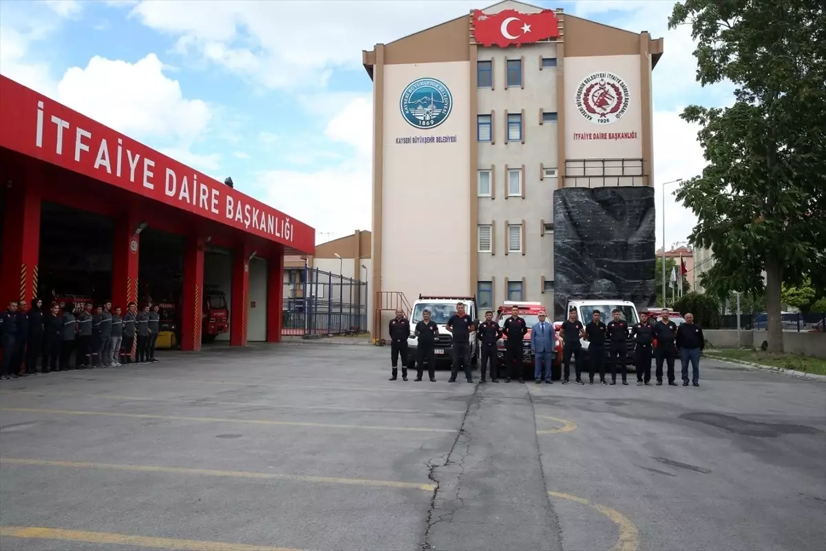 Kayseri İtfaiyesi Nisan Ayında 567 Olayla Mücadele Etti