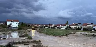 Kırıkkale'de Sağanak Yağış Sel Baskınlarına Neden Oldu