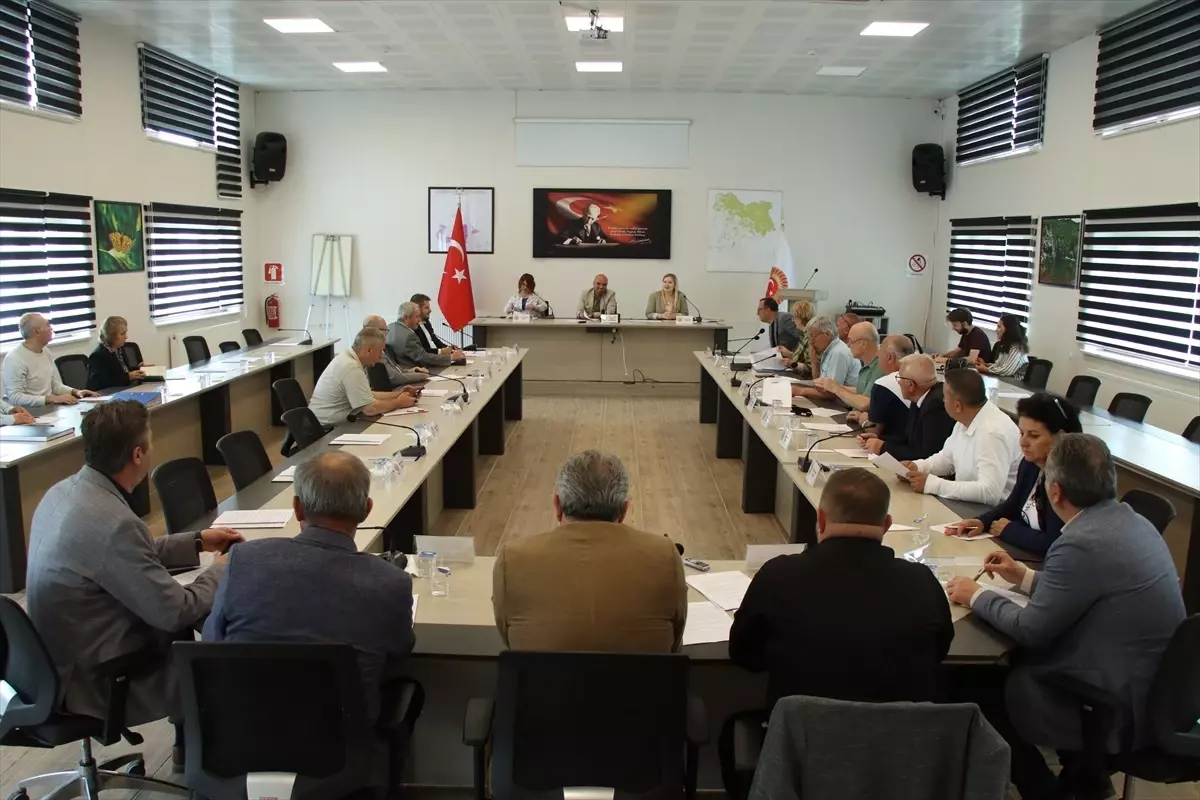 Kırklareli İl Genel Meclisi Toplantılarında Köy Yolları Sorunları Ele Alındı