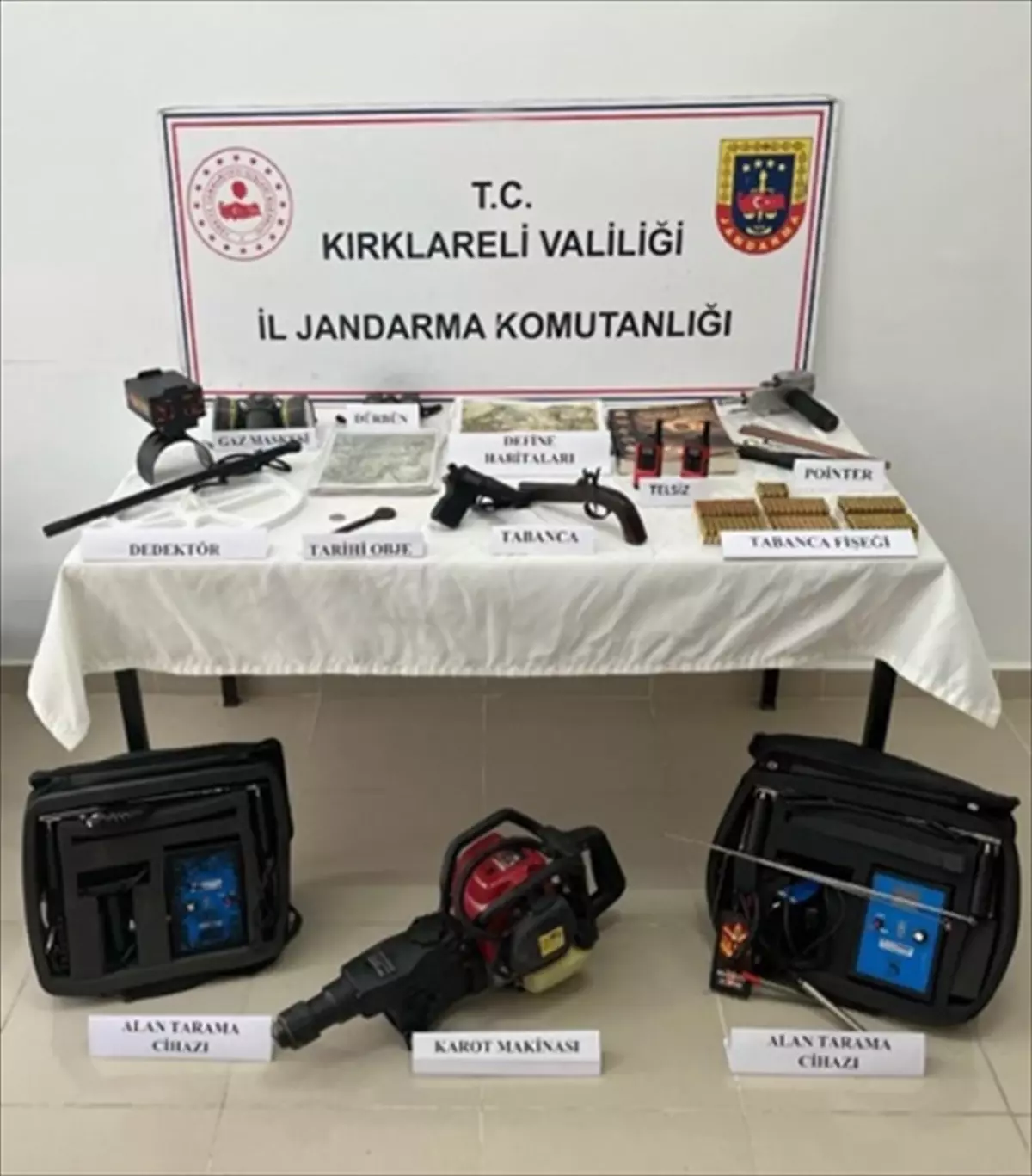 Kırklareli'nde Kaçak Kazı Operasyonu: 14 Şüpheli Gözaltında