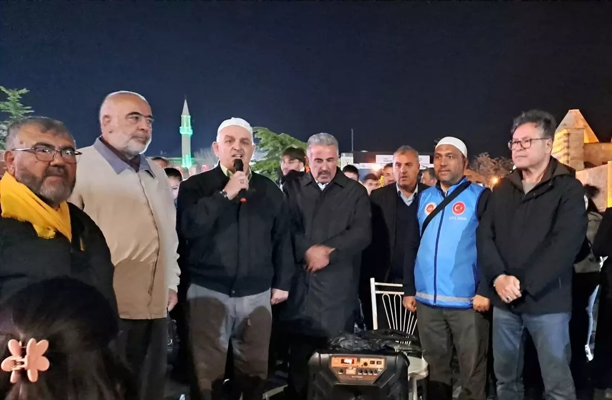 Kırşehir'den Hacı Adaylarına Uğurlama Töreni