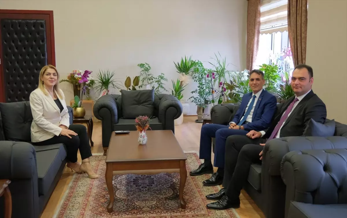 Kırklareli Üniversitesi Rektörü Prof. Dr. Rengin Ak'a Ziyaretler Devam Ediyor