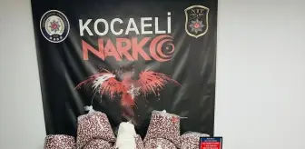 Kocaeli'de Durdurulan Tırda 397 Bin Sentetik Ecza Hap ve 7 Kilogram Metamfetamin Ele Geçirildi
