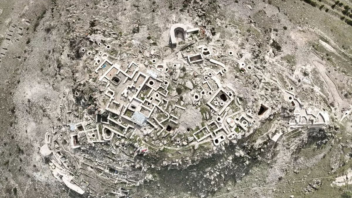 Gevale Kalesi'nde 5 Bin Yıllık Tarih Ziyaretçilerini Bekliyor