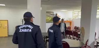 Küçükçekmece'de Deprem Sonrası Hasarlı Bina Tahliye Edildi