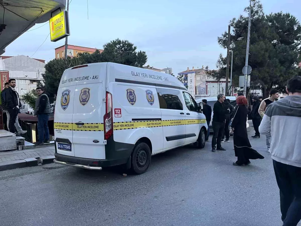 Küçükçekmece'de Pompalı Tüfekle Emlakçıya Saldırı
