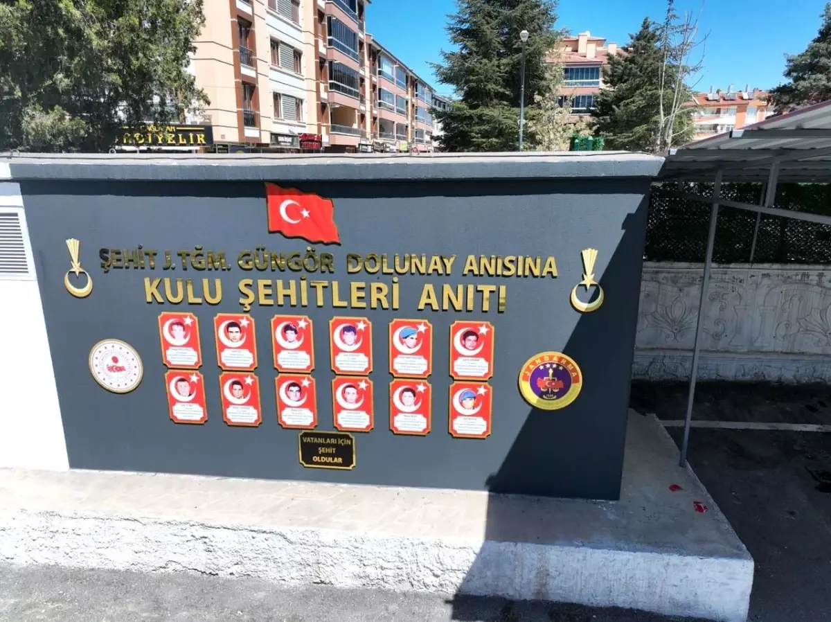 Kulu'da şehitler için anıt yapıldı