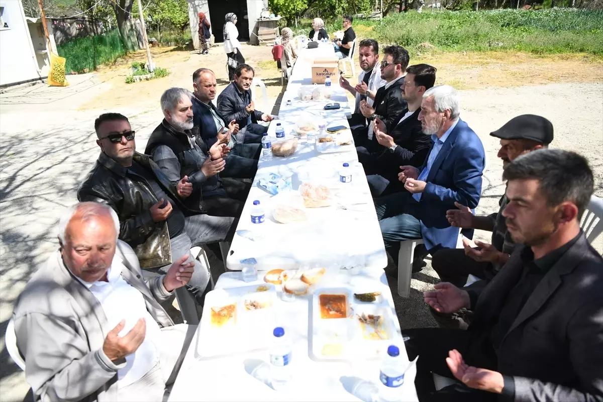Lapseki'de Geleneğe Dönüş: Köy Hayır Yemekleri Başladı