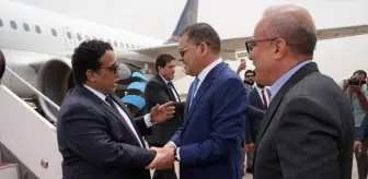 Libya Başkanlık Konseyi Başkanı Menfi, Tedavisinin Ardından Ülkesine Döndü