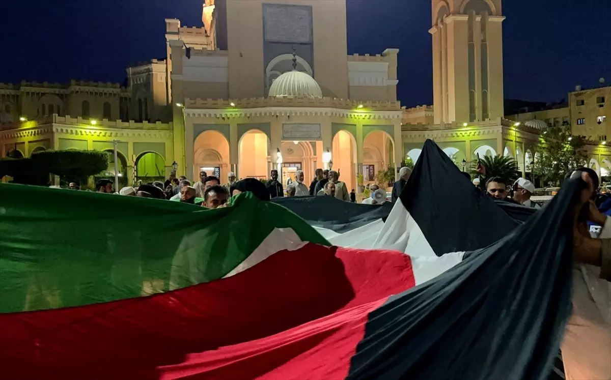 Libya'nın başkenti Trablus'ta Gazze'ye destek gösterisi düzenlendi