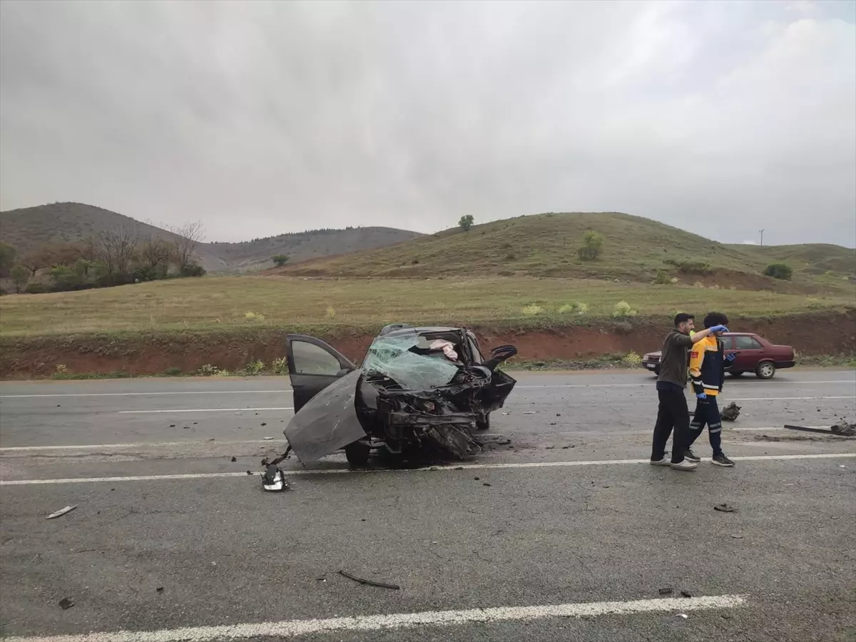 Malatya'da Trafik Kazası: 2 Kişi Hayatını Kaybetti