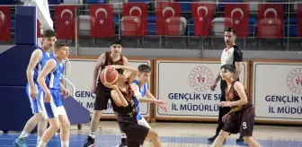 Malatya'da Okul Sporları Basketbol Yarı Finalleri Başladı