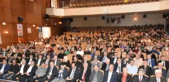 Malatya'da Turgut Özal ve Hamit Fendoğlu Anma Programı Düzenlendi