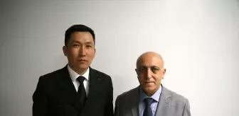 Kırgız Hekimlere Malatya'da Eğitim Veriliyor