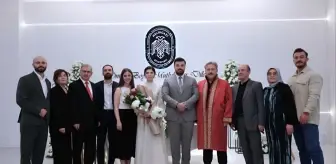 60 Çiftin Nikahı Melikgazi'de Tek Günde Kıyıldı