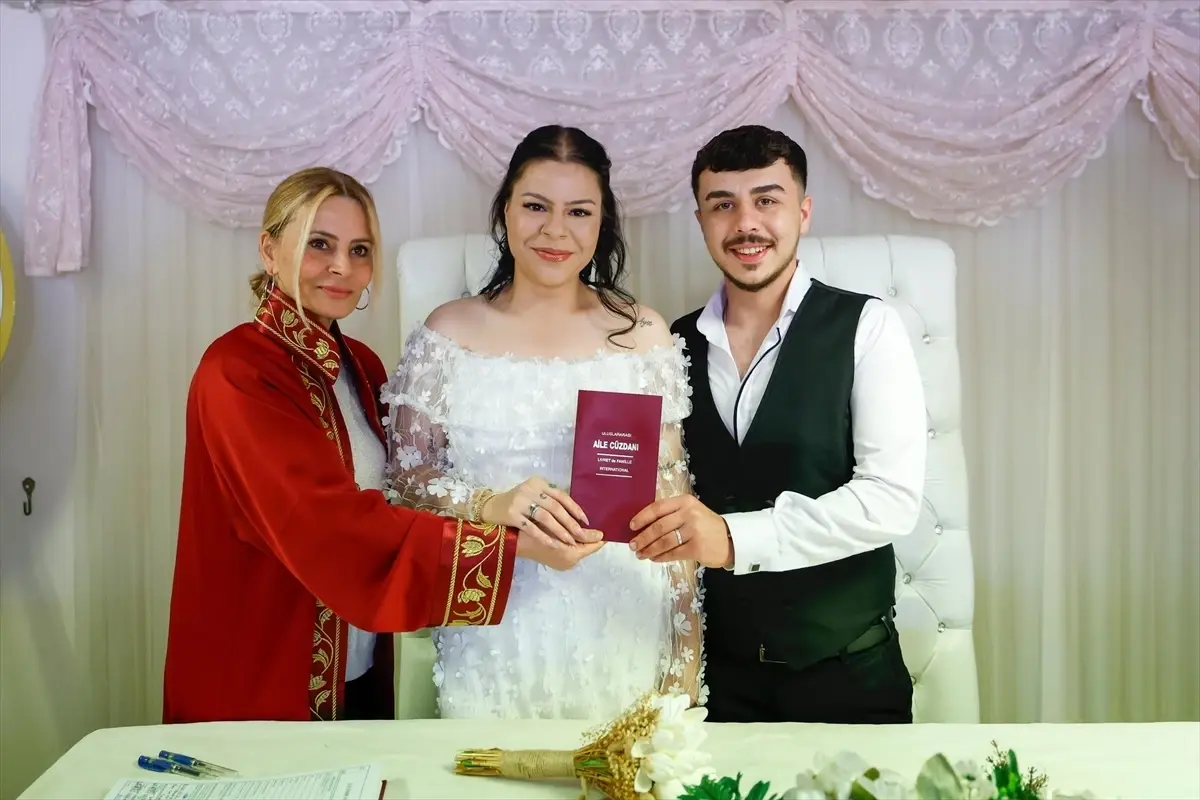 Çiftler 05.05.2025'te Nikah İçin Yoğun Başvuru Yapıyor