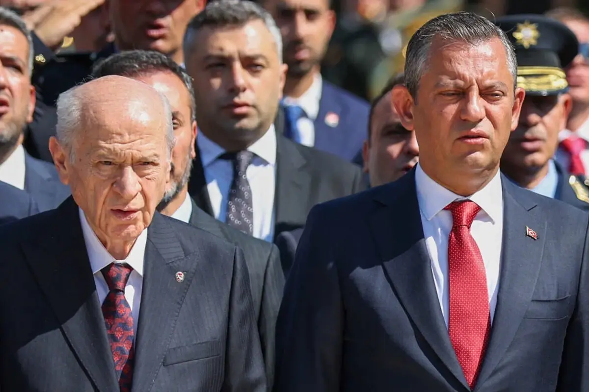 MHP'den Özgür Özel'e '3T' yanıtı