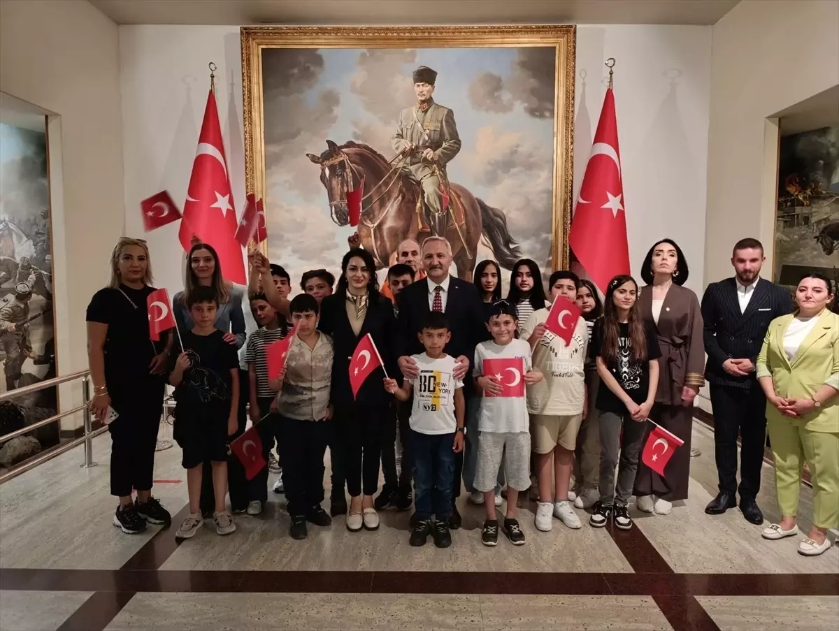 MHP'den 23 Nisan Mesajı: Çocuklarımız Geleceğimizdir