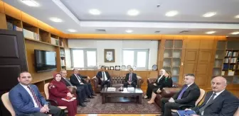 Milli Eğitim Bakanı Tekin, Türkmenistan Büyükelçisi Demirok'u Ziyaret Etti