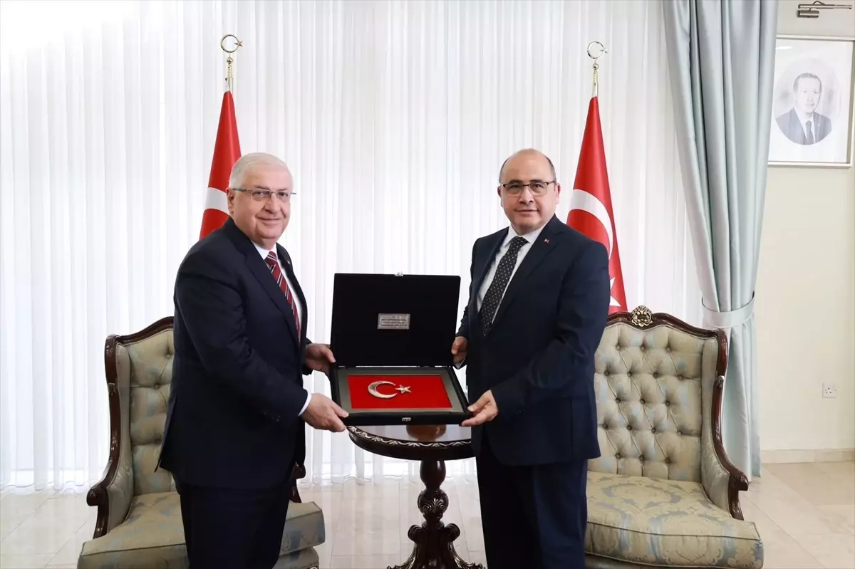 Bakan Yaşar Güler Kuzey Kıbrıs'ta Büyükelçilik ve Askeri Ataşeliği Ziyaret Etti
