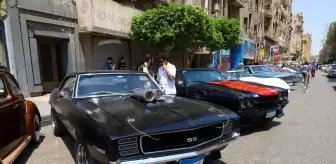 Mısır'da Klasik Otomobil Festivali Düzenlendi