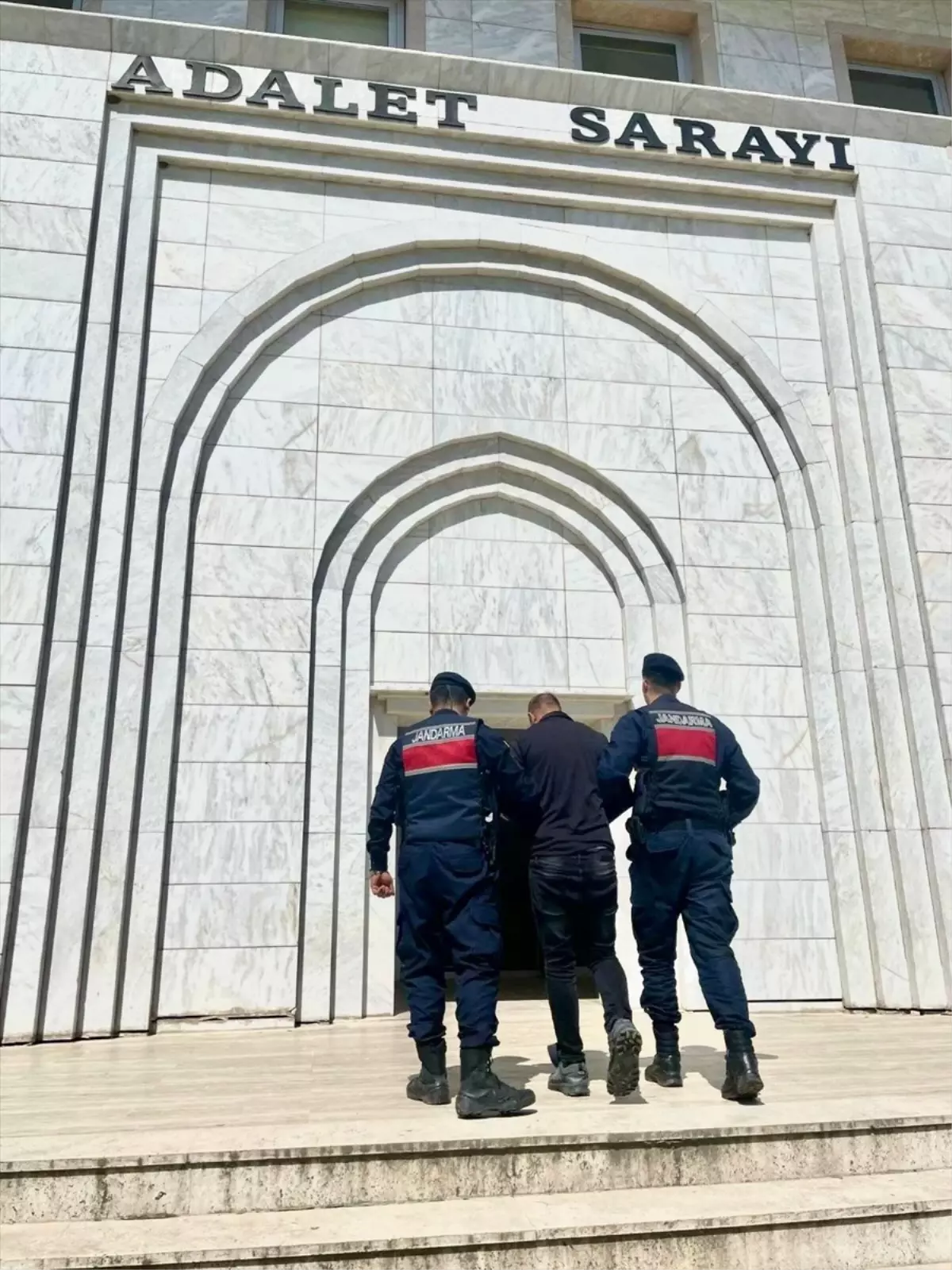 Firari Hükümlü Milas'ta Yakalandı