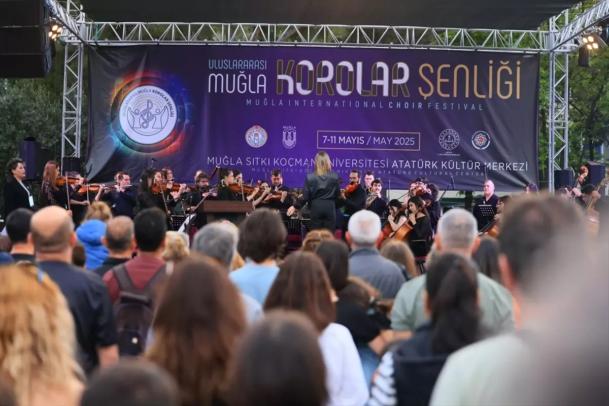 Uluslararası Muğla Korolar Şenliği Başladı