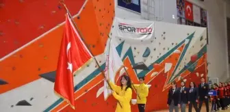 Muş'ta Okul Sporları Karate Şampiyonası Başladı