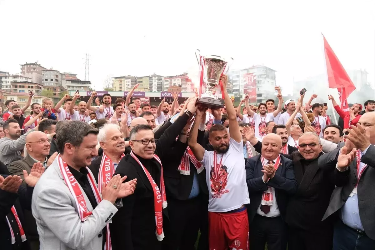1926 Bulancakspor, Bölgesel Amatör Lig'den 3. Lig'e Yükselerek Şampiyonluk Kupasını Aldı