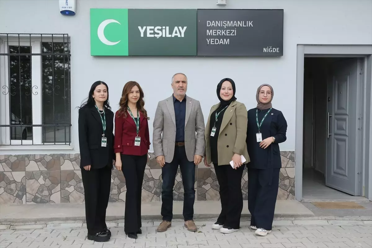 Niğde'de Yeşilay, Bağımlılıkla Mücadele Çalışmalarını Anlattı