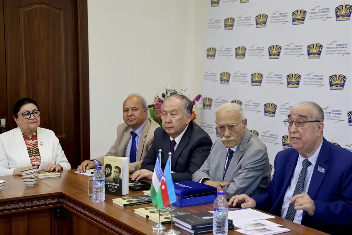 Azerbaycanlı Yazar Elmira Ahundova'nın Kitabı Taşkent'te Tanıtıldı
