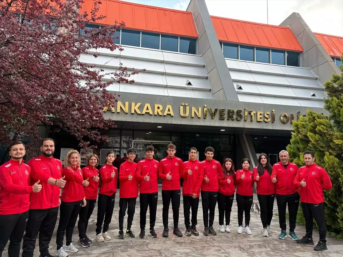 Özel Sporcular Yüzme Milli Takımı, Avrupa Para Gençlik Oyunları için Kampa Girdi