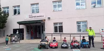 Pazaryeri'nde Anasınıfı Öğrencilerine Trafik Eğitimi