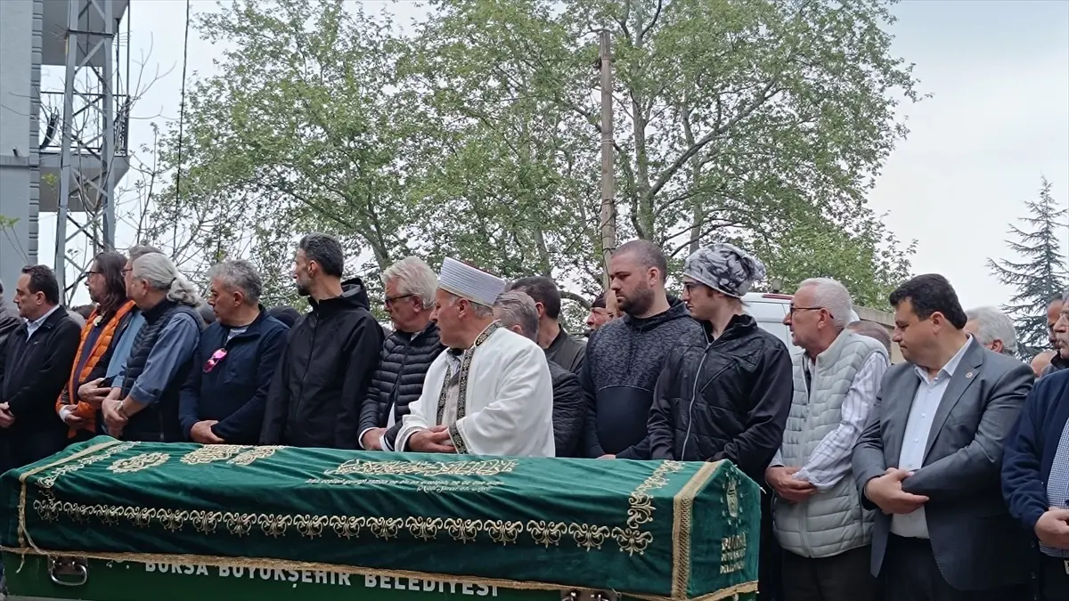 Elbrus Dağı'nda Hayatını Kaybeden Doktorun Cenazesi Defnedildi