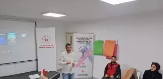 Sakarya'da 'Erken Tanı Kurtarır' Projesi Gönüllülere Eğitim Verdi