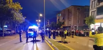 Hendek'te Otomobilin Çarptığı İki Kadın Hayatını Kaybetti